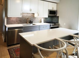 1930 N Fairfield Ave APT 2F, Chicago, IL 60647