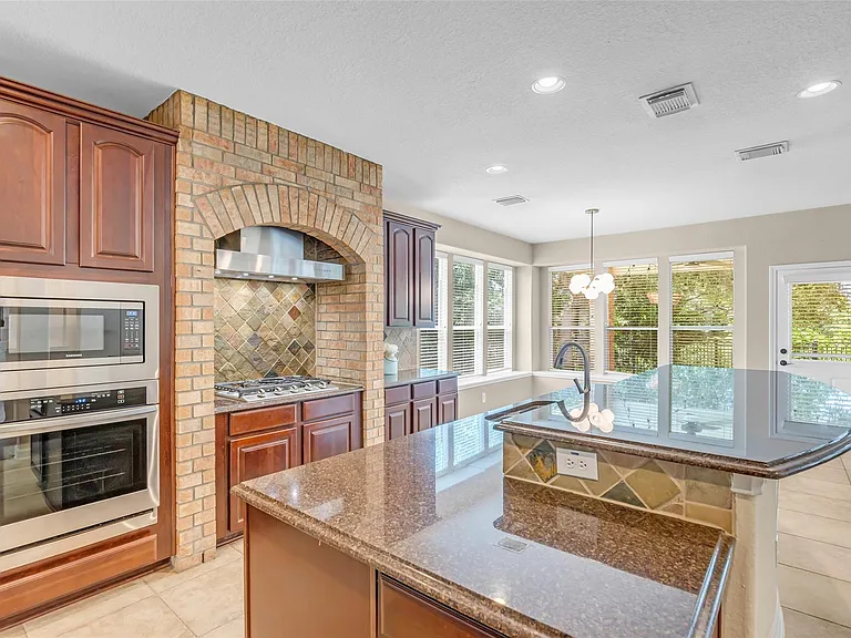 5307 Riverstone Crossing Dr — Photo 8