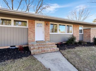 11 Sandpiper St, Newport News, VA 23602