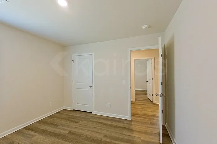 118 Overstreet Way — Photo 14