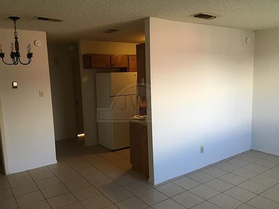 4th image of 2203 Cascade Dr #169902693