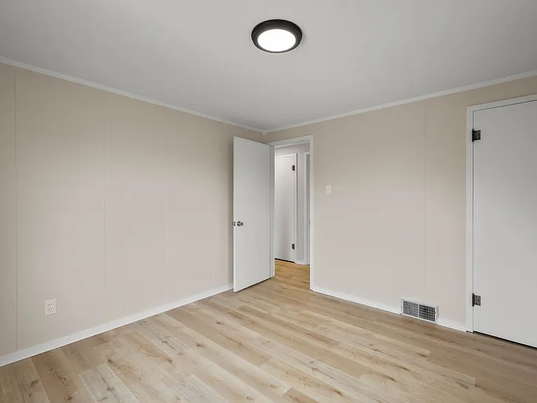 263 Maryellen Dr — Photo 15