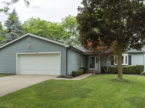 2630 Glenbrook Ct, Ann Arbor, MI 48103