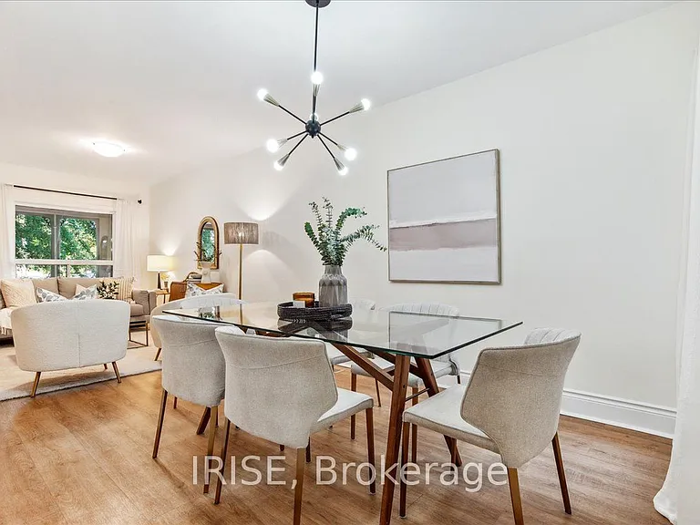 61 Chisholm Ave — Photo 10