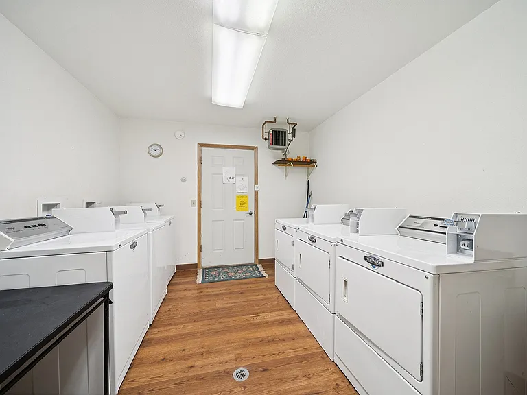 131 Shady Ln — Photo 13