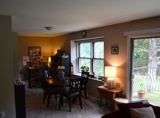 3202 Bluff St APT 4, Madison, WI 53705