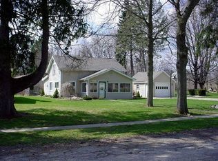 74221 Simons St, Armada, MI 48005