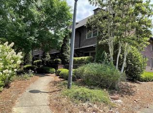 908 Barristers Ct, Birmingham, AL 35242