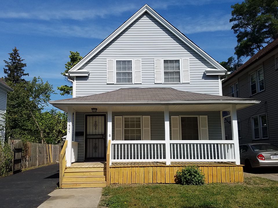 1st image of 11625 Imperial Ave