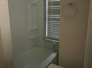 813 Douglass St #2, Reading, PA 19604