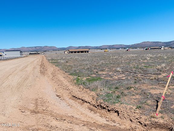 3rd image of LOT 1 W Pilots Rest Airstrip