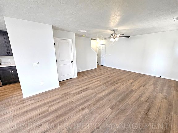 2nd image of 9622 Tunis Dr #9622