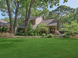 2722 Woods Ln, Garland, TX 75044
