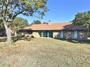 10429 Edgewood Dr, Sand Springs, OK 74063