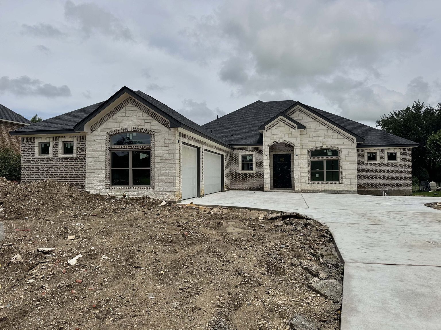 5114 Sunflower Ln