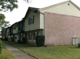 3852 Laura Leigh Dr, Friendswood, TX 77546