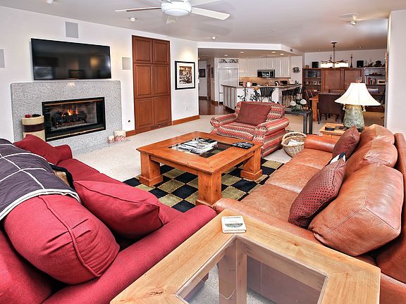 3rd image of 1234 Westhaven Dr #C-22