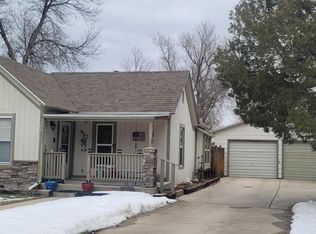 957 Emerson St, Sheridan, WY 82801