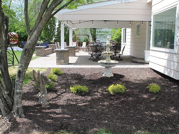 3rd image of 400 Audubon Village Spur