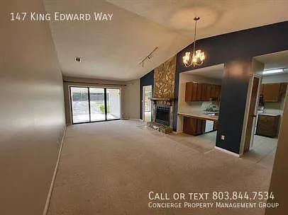 147 King Edward Way — Photo 2
