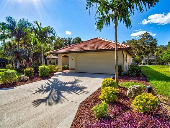 3rd image of 236 Laurel Hollow Dr #18