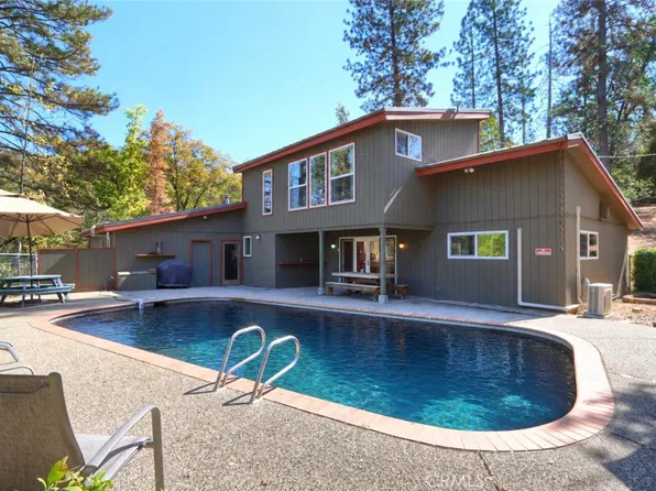 5547 Sherlock Rd, Midpines, CA 95345