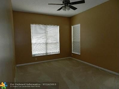 4th image of 5358 SW 32nd Ter