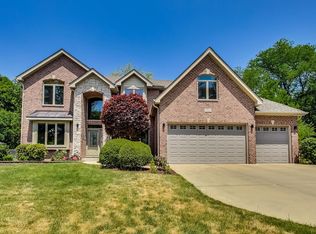 1914 Wayland Ln, Schaumburg, IL 60193