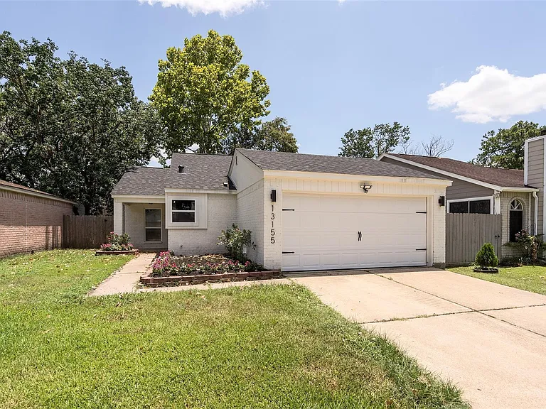 13155 Pebblewalk Cir S — Photo 2