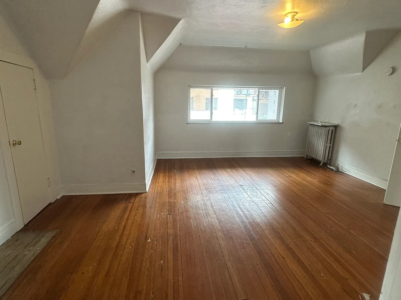 357 Grant — Photo 3