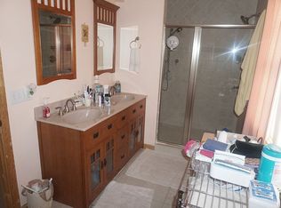 346 Colonia Blvd, Colonia, NJ 07067