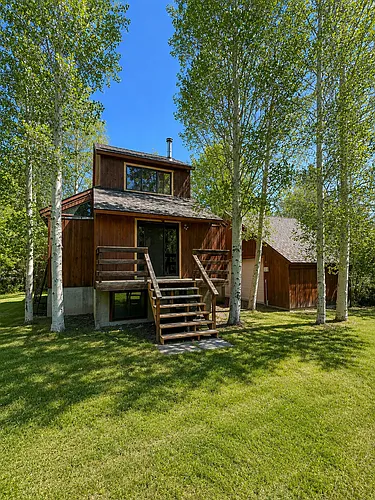 421 River Run Dr Photo 1