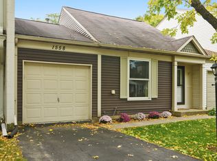 1558 N Dartmoor Ave, Palatine, IL 60067