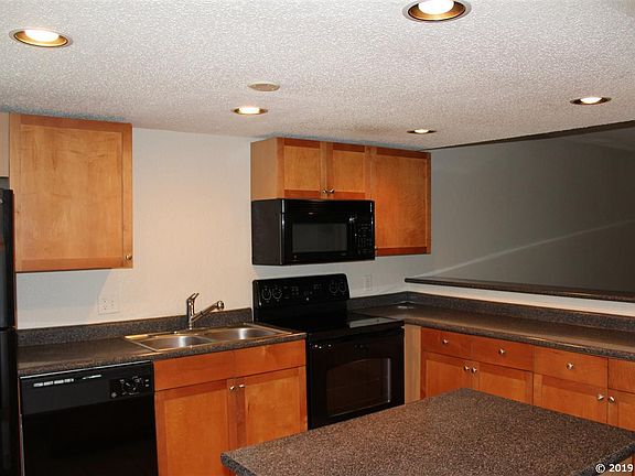 4th image of 1810 NW 23rd Blvd APT 226