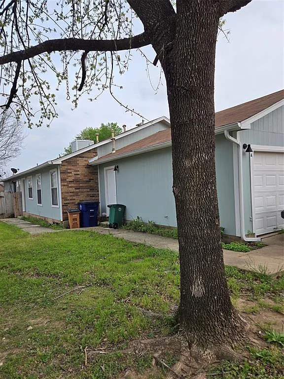 Building Photo - 6909 Hyland Cir