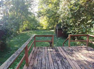 313 S 7th St, Deepwater, MO 64740