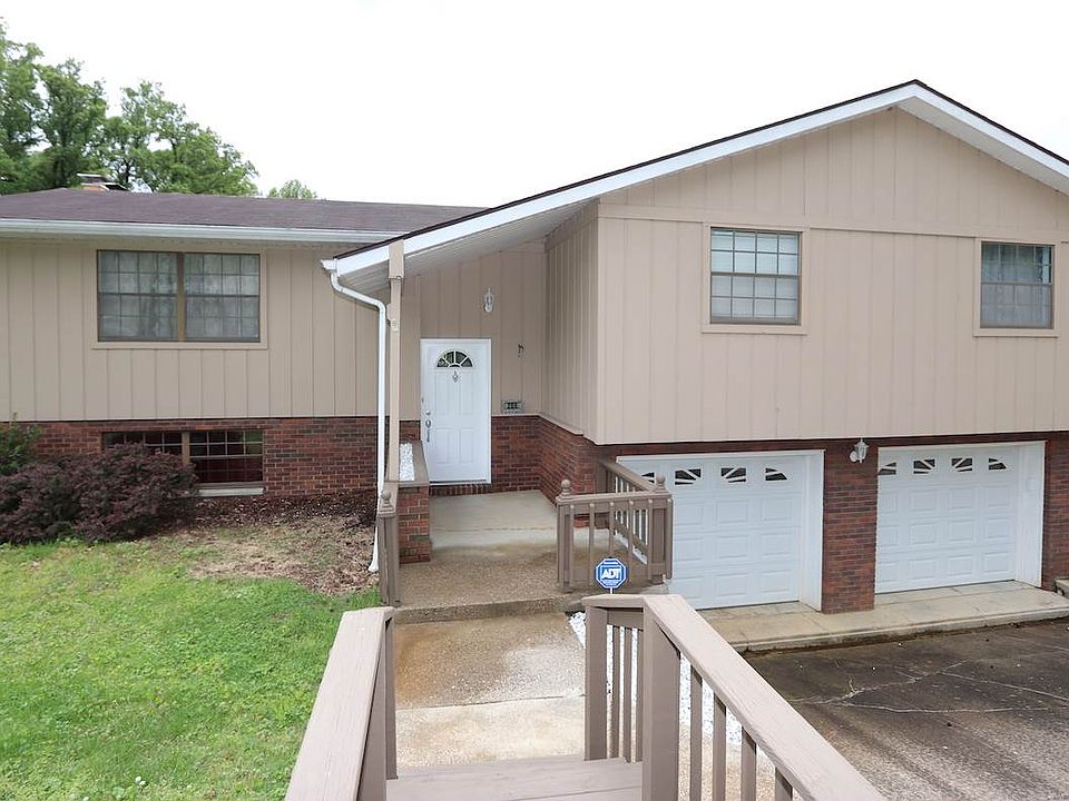 1st image of 216 Orchard Dr