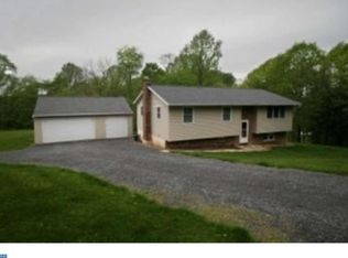 52 North Rd, Robesonia, PA 19551