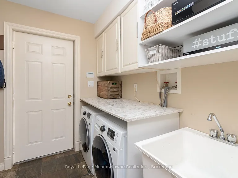 784 Graham Bell Ct — Photo 16