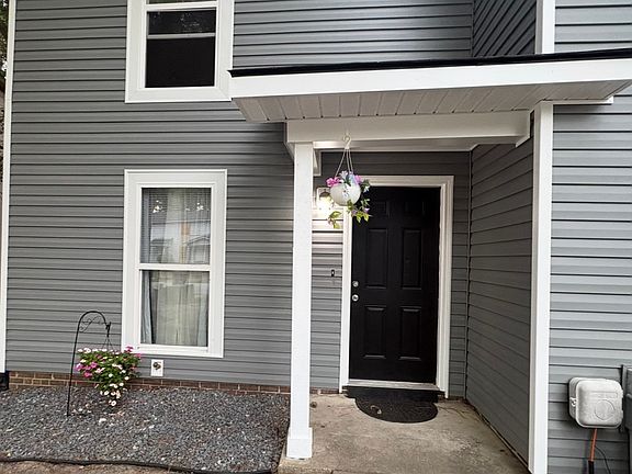 3rd image of 5846 Aftonshire Dr