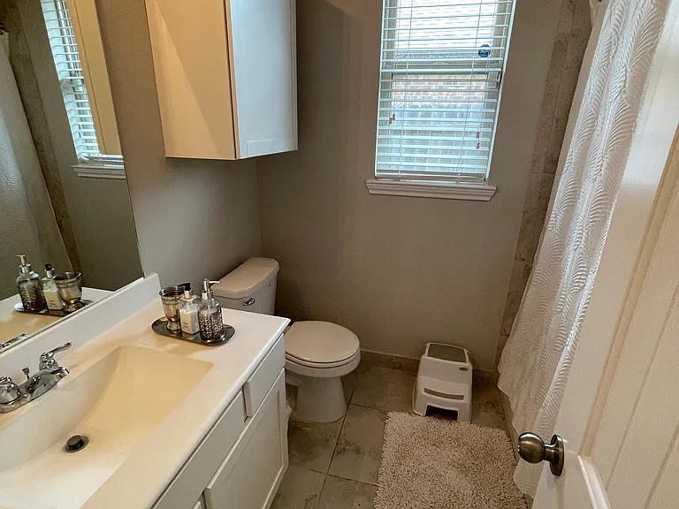 3747 Lake Bend Shore Dr — Photo 12