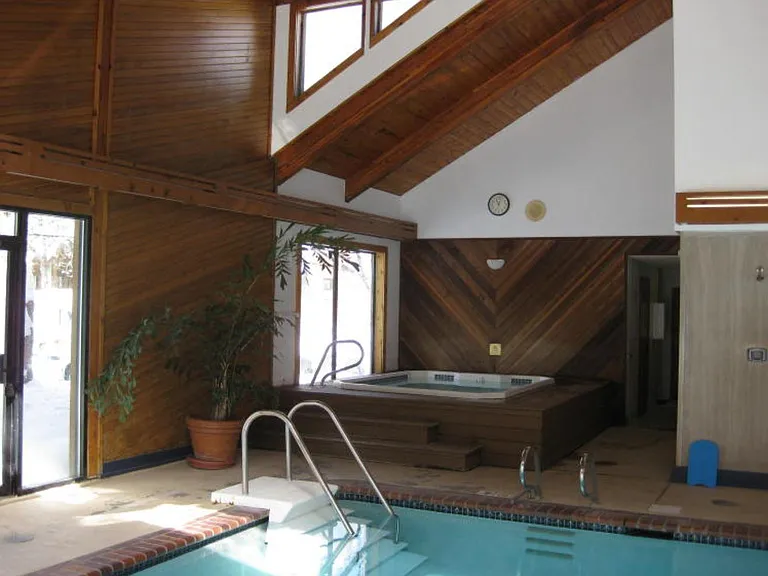 Indoor/Outdoor Hot Tubs