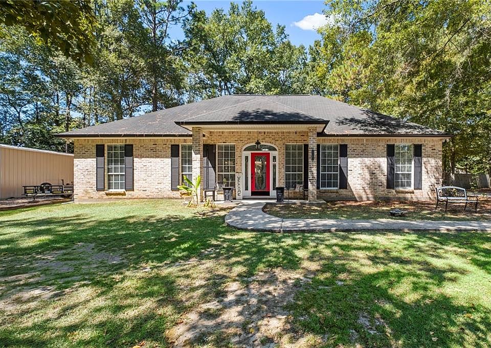 1st image of 25293 Pine Ln