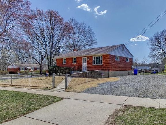 2nd image of 4600 Wilwyn Way
