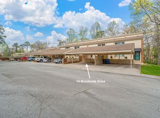 14 Brookside Dr, Oak Ridge, TN 37830