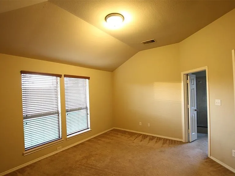 4510 Long Creek Dr — Photo 15