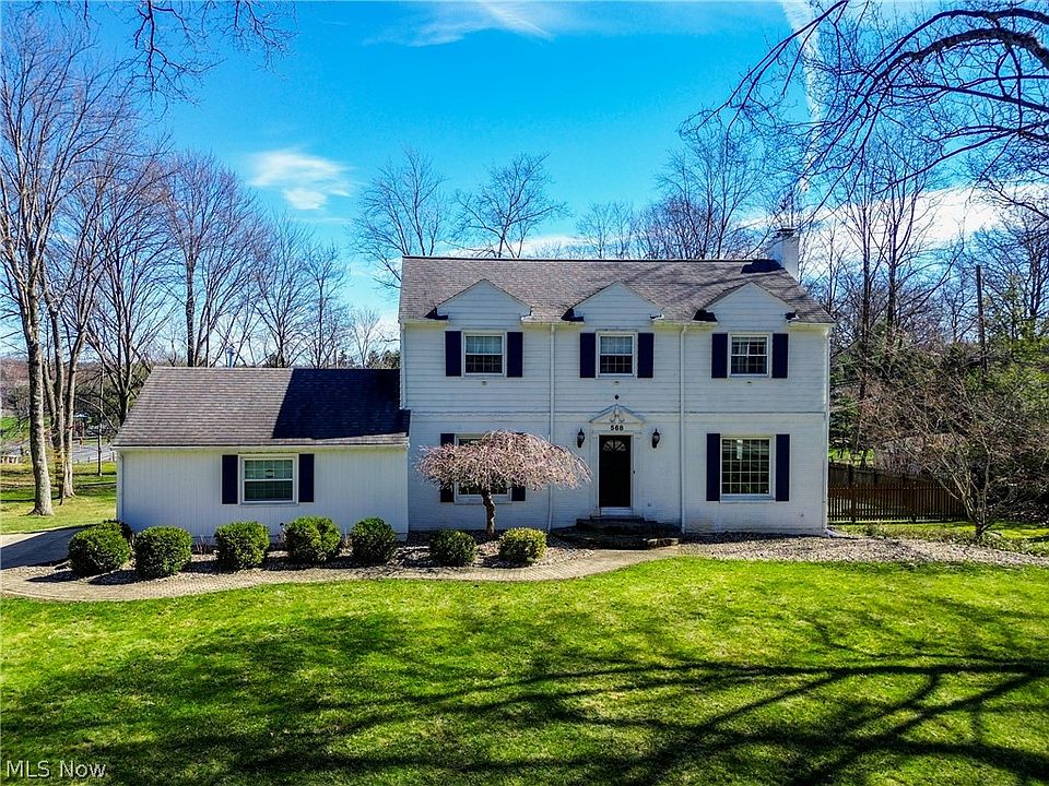 1st image of 568 Hampshire Rd