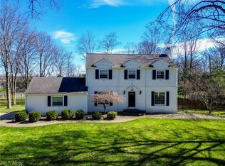 568 Hampshire Rd, Akron, OH 44333