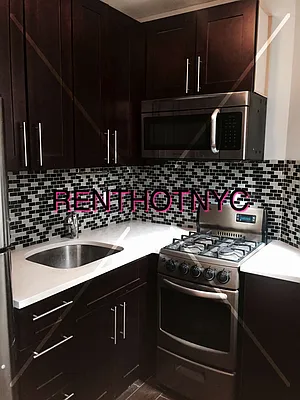 Rented by Weissman Realty | media 11