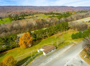 207 Pennine Rd, Spring City, TN 37381